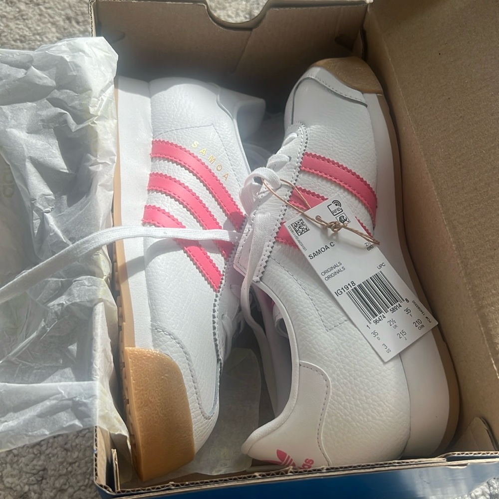 Adidas Samoa
